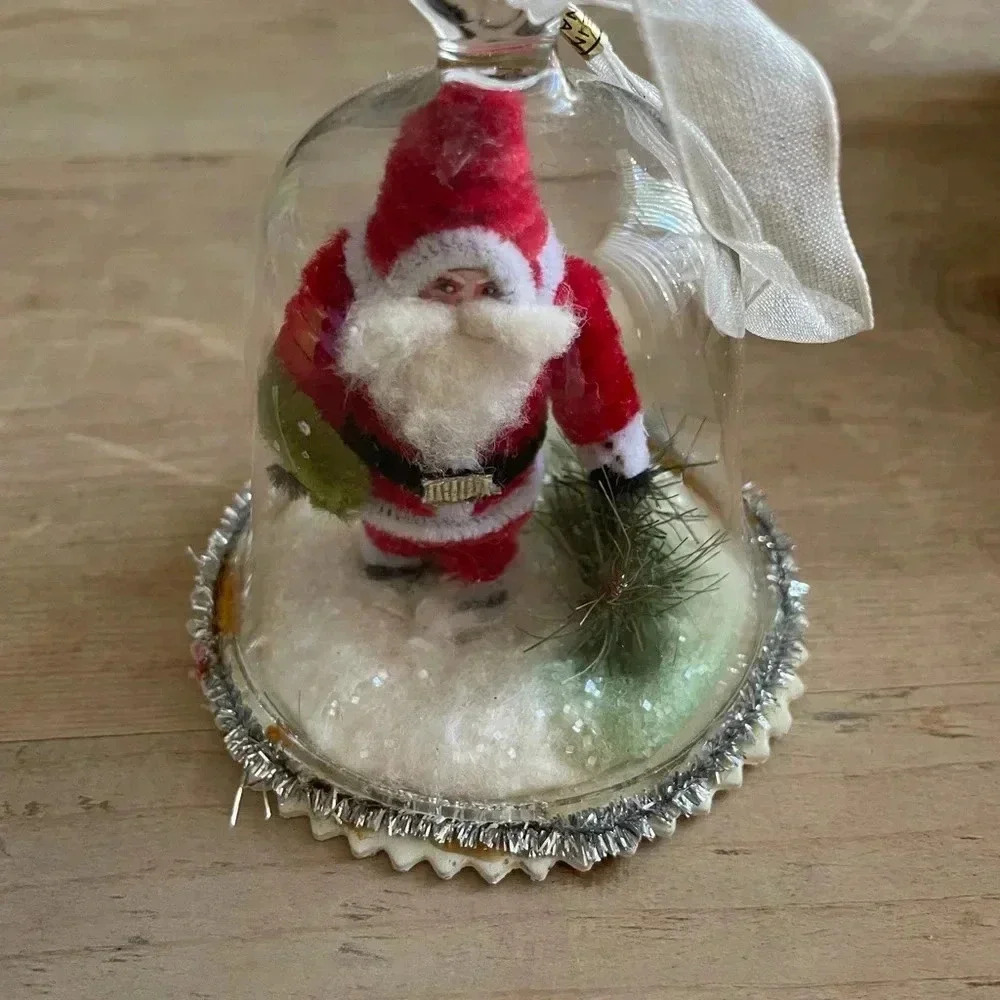 NWT Papyrus Vintage Collection of Ornaments